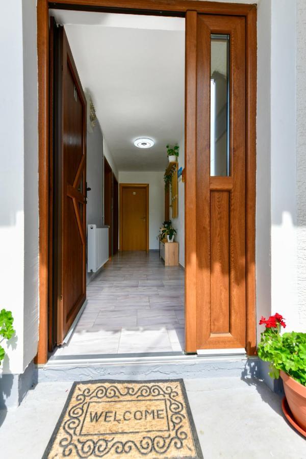 Apartman Plum Plitvice Drežnik Grad Esterno foto