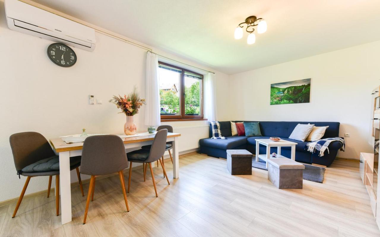 Apartman Plum Plitvice Drežnik Grad Esterno foto